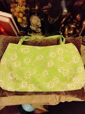 Green Floral Embroidered Women's Tote Bag